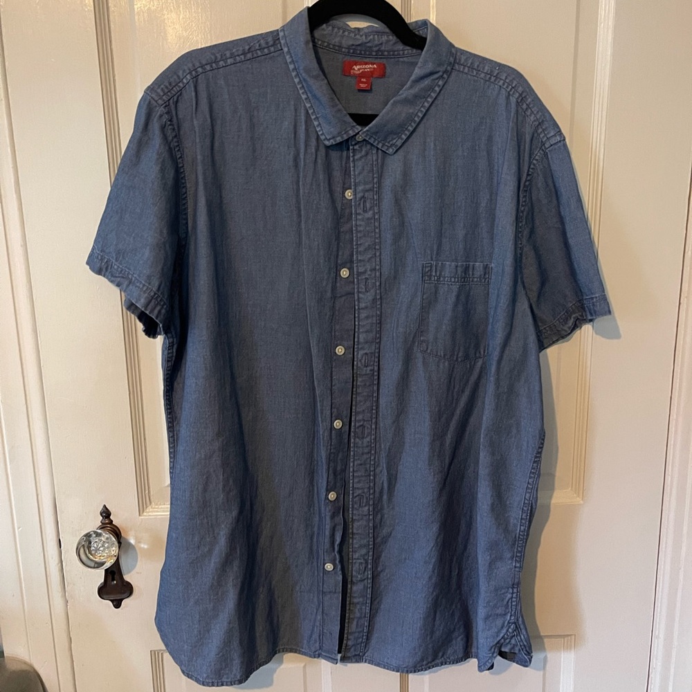 Short Sleeve Button Down Chambray Shirt, XXL